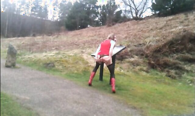 Tranny undressing in public