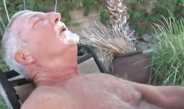 1 aperture That Makes two Daddies cheerful