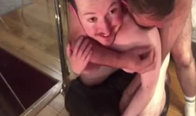 Has a taste for the hottest plumb-festival