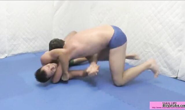 intimate Wrestling