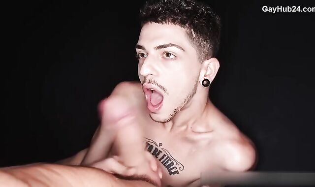 wazoo romping And pop-shot