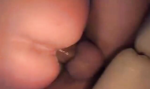 Andre Breeds his jizm Burst