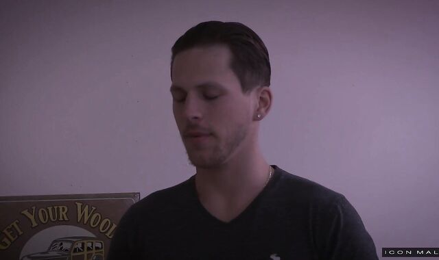 IconMale - Banging with jock Troy Accola among Roman Todd