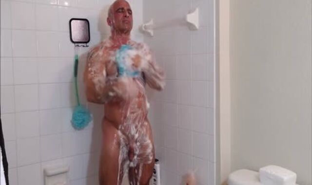 Tony D Taking A Bathroom