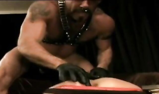 amoral Leather Dad Subdues muff twink