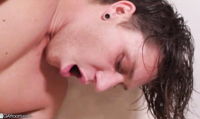 CAUGHT RED HANDED – PAUL CANON & BENNETT ANTHONY