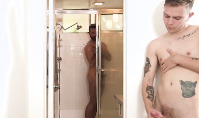 Mr. Stevensons twunk, Chapter 1 ? Stagging On daddy In The Shower