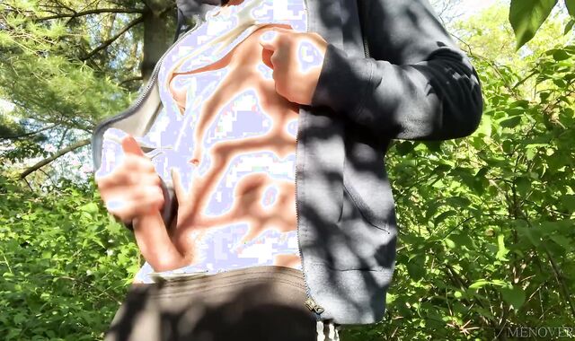 MenOver30: Chiseled Hans Berlin jock getting facial cumshot sex video