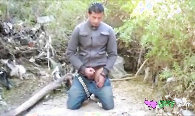 Vouyer pagou para ver macho gozar