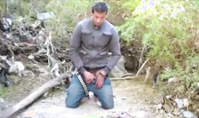 Vouyer pagou para ver macho gozar