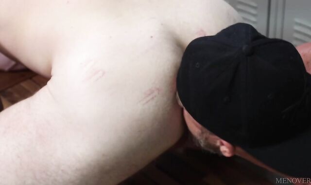 MenOver30.com: Caucasian Brian Bonds wanking