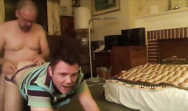 Here Is The Total shag Of Me Getting Seeded By A ample dick Daddy Who ploughs Me So Firm The rigid-on condom Breaks.. And that chap Keeps On hitting And bashing And striking. Satiate Share, Rate And Feature!