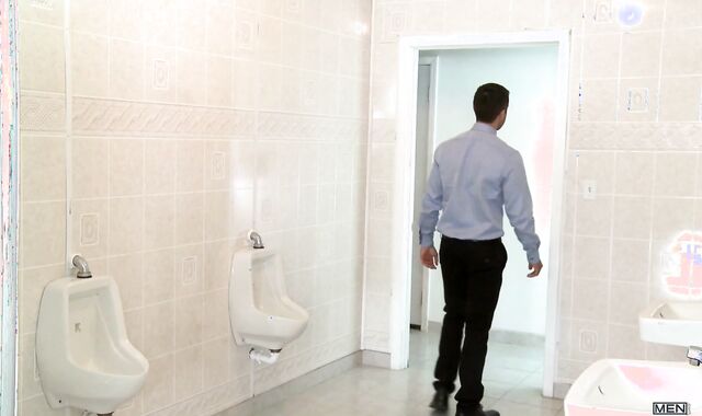 Urgent Matters - Tyler Saint and Bryce Star booty penetrate