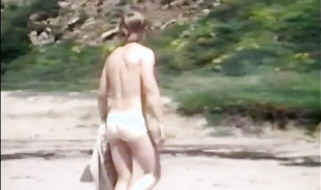 From Grand-daddy's Closet: Beached (1983)