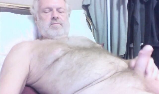 grandpa baby baby batter On cam