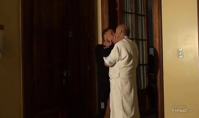 Luiggi Bottom For Marvin