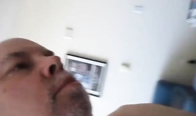 Keepin' A Spring Break suck off All In The Fambly.