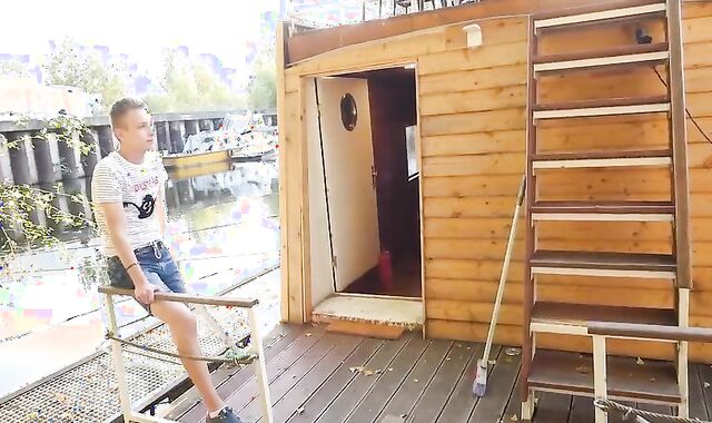 Hugo Brtnik Bring Me A fellow breezy