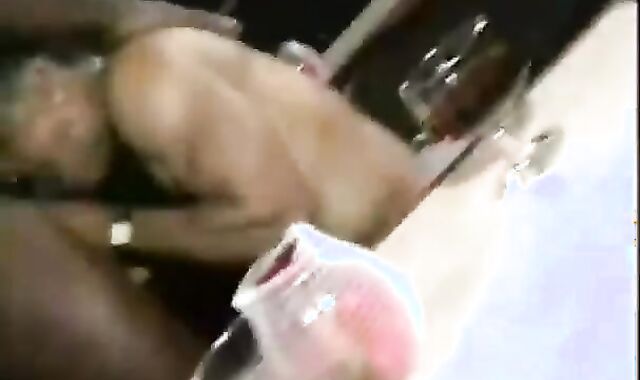 Bobby Blake Vs Gene Lamar