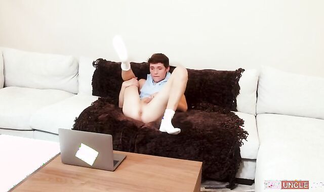 Step-father Joins The Show - Masturbate Bailey, Brian Bonds