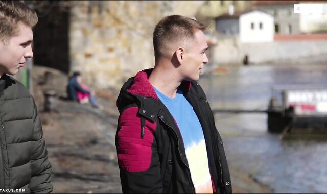 STAXUS :: Super-Naughty Tourists