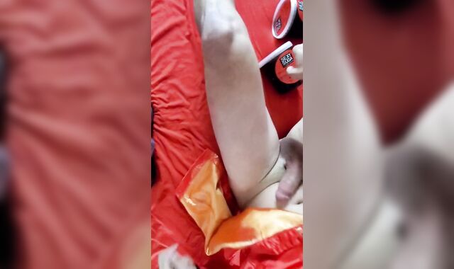 Leaking PRECUM Asian T-Lady Spa FLEDGLING REAL client waxing Brazilian rump massage