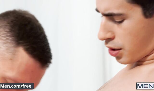 Men - Jake Nobello Deep Mouths His Stepparent's Darenger Fuck-Stick & Heads To Other Guest Room To Bang Marco Bianchi