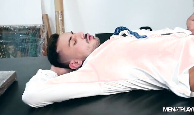 SUITED UP fleshy N WELL-PREPPED