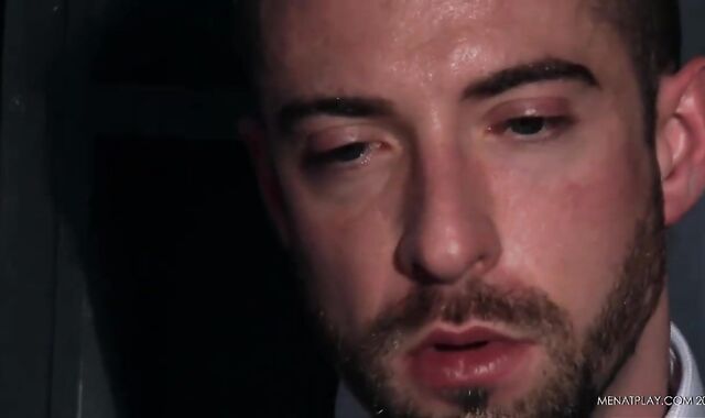 chisel man Possesses parent In Suit