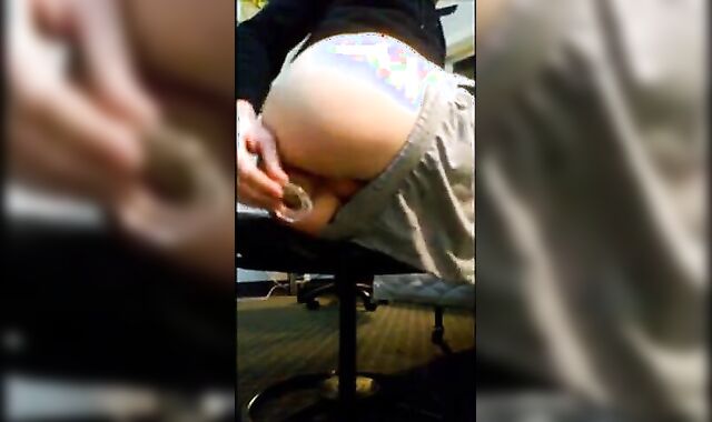 Amateur Twink Plays With Large Butt Plug