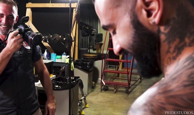 MenOver30.com: Nicely-shaped and pierced Joe Parker mouth fuck