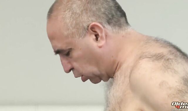 Ezequiel Daddy Love wazoo And Kisses