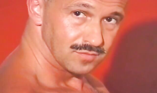 parent teen jerks to make himself seed all over