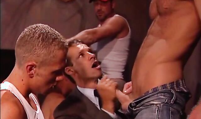 Street To R.n. Hollow