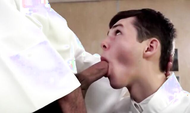 Alter fellow gets Barebacked By Priest