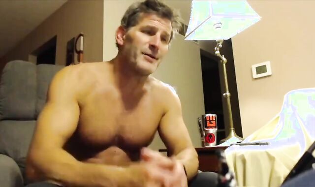 DILF Strokes Off On cam