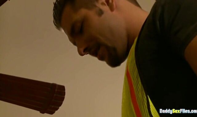DaddySexFiles.com: Richie romping uncut fuck-stick daddy