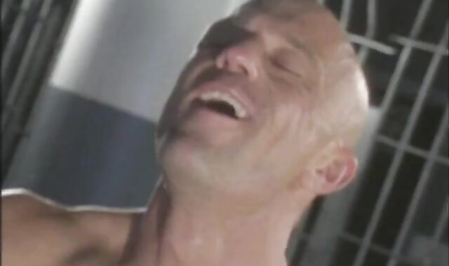 LEATHER PIG poke-out