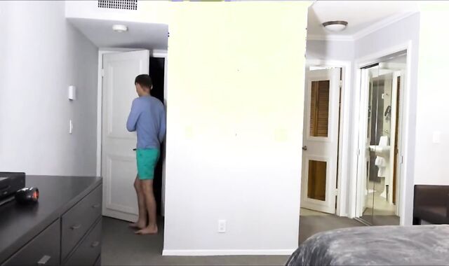 Beefy mature ass-fuck plumbed porn