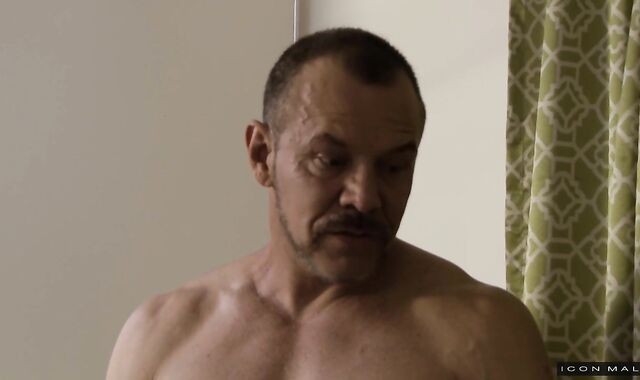 Icon Male: Jock Max Sargent plus Roman Todd rimjob