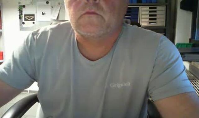 P2-Office dude - humongous love cream