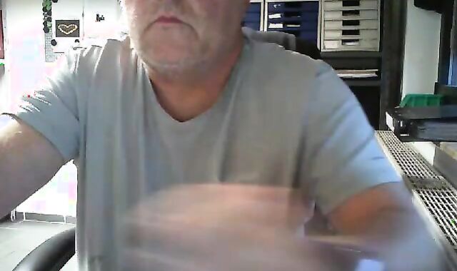 P2-Office dude - humongous love cream