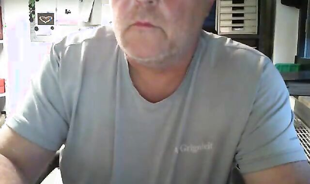 P2-Office dude - humongous love cream