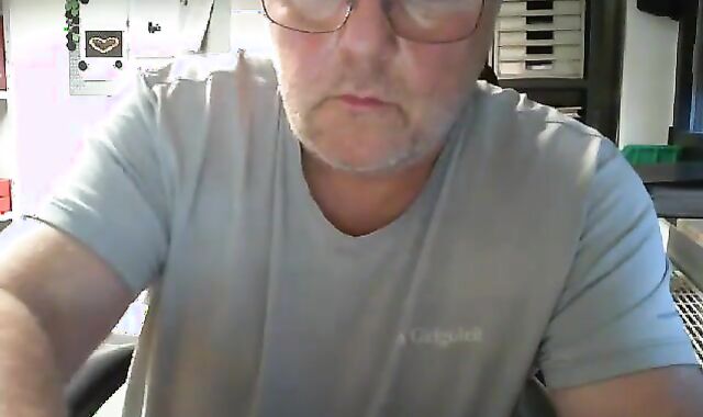 P2-Office dude - humongous love cream