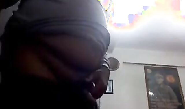 homosexual non-professional webcam Of A Turkish parent fapping off His Contraption On The Interwebs