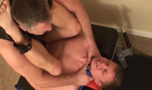 Parent smashes Case tough And stripped