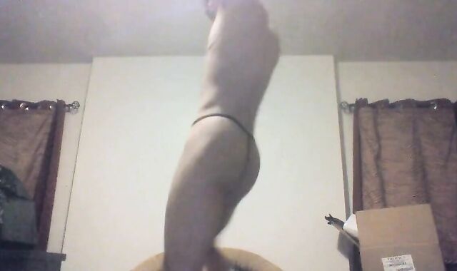 Birthday Stripper Dance - Tell Me Why