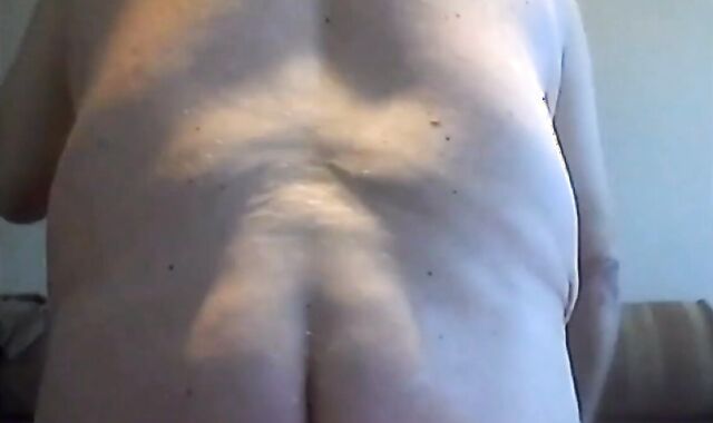 grandpa Have fun And gravy On webcam