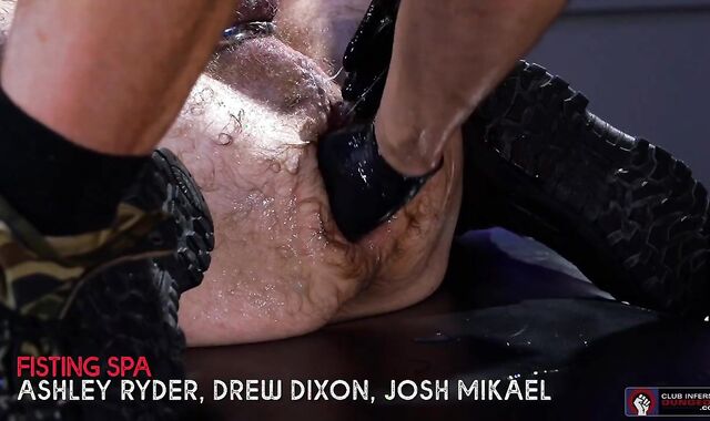 Pub Inferno Dungeon: Jock have bang-a-thon with monstrous prick father