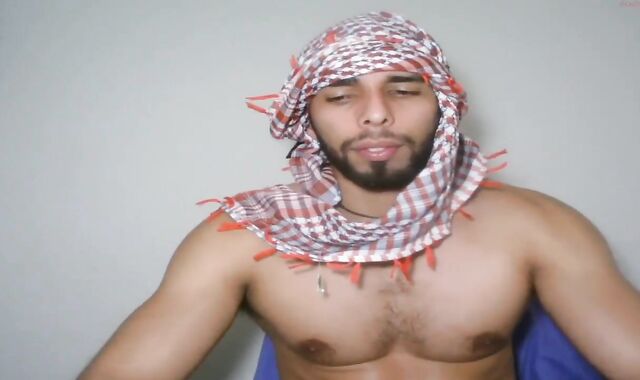 Arab chap With nasty Assplay